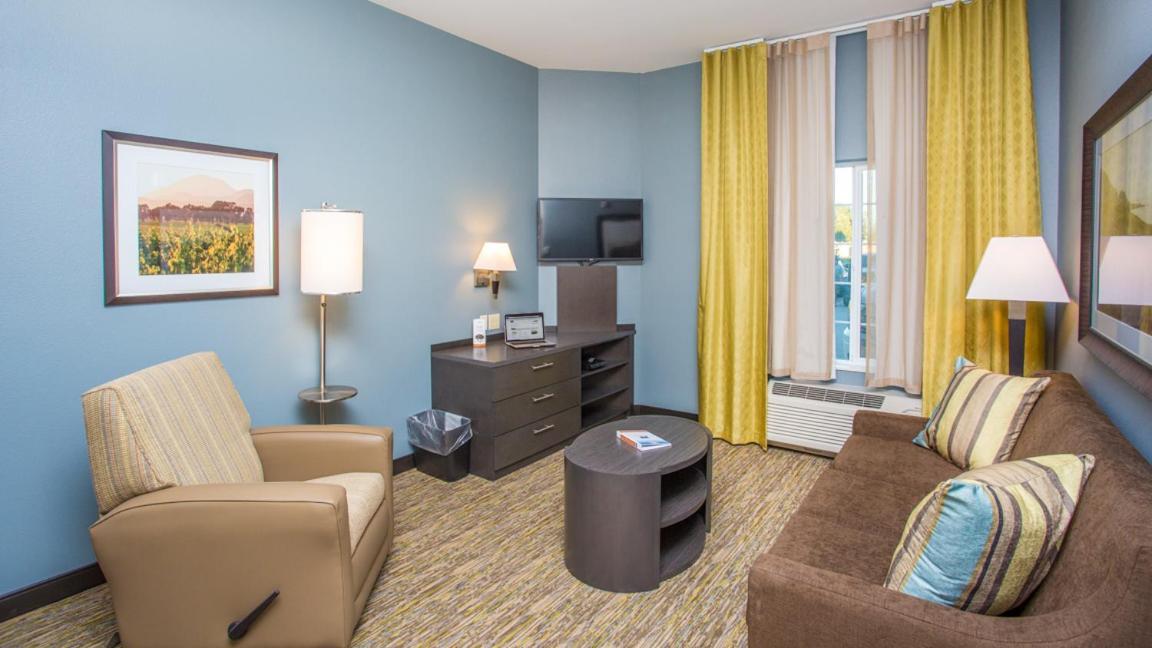 Candlewood Suites Sidney By Ihg Extérieur photo
